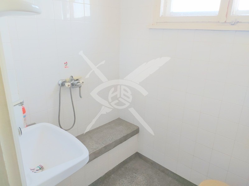 Продава ЕТАЖ ОТ КЪЩА | Imot.bg — изображение 4