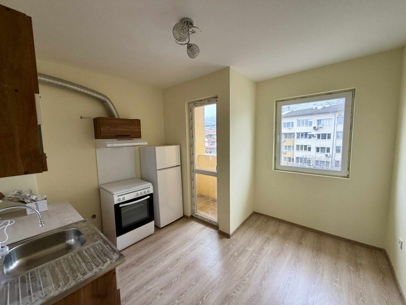 Продава 3-СТАЕН, гр. Карлово, област Пловдив, снимка 5 - Апартаменти - 53428085