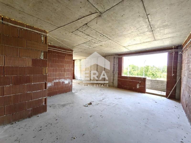 Продава 3-СТАЕН, гр. Русе, Родина 2, снимка 2 - Апартаменти - 54637943