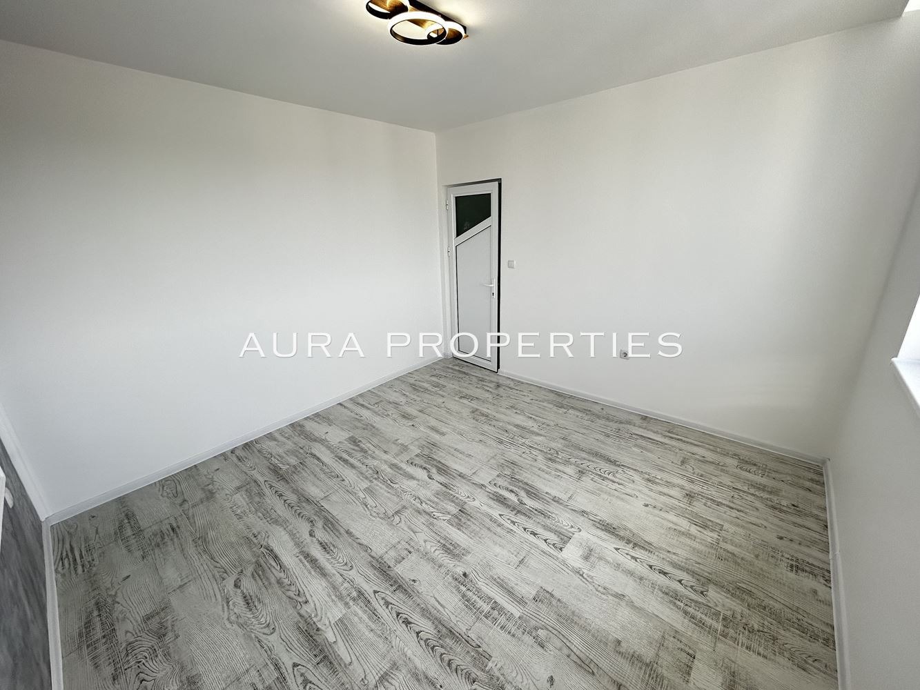 Продава 2-СТАЕН, гр. Разград, Орел, снимка 3 - Апартаменти - 53827419