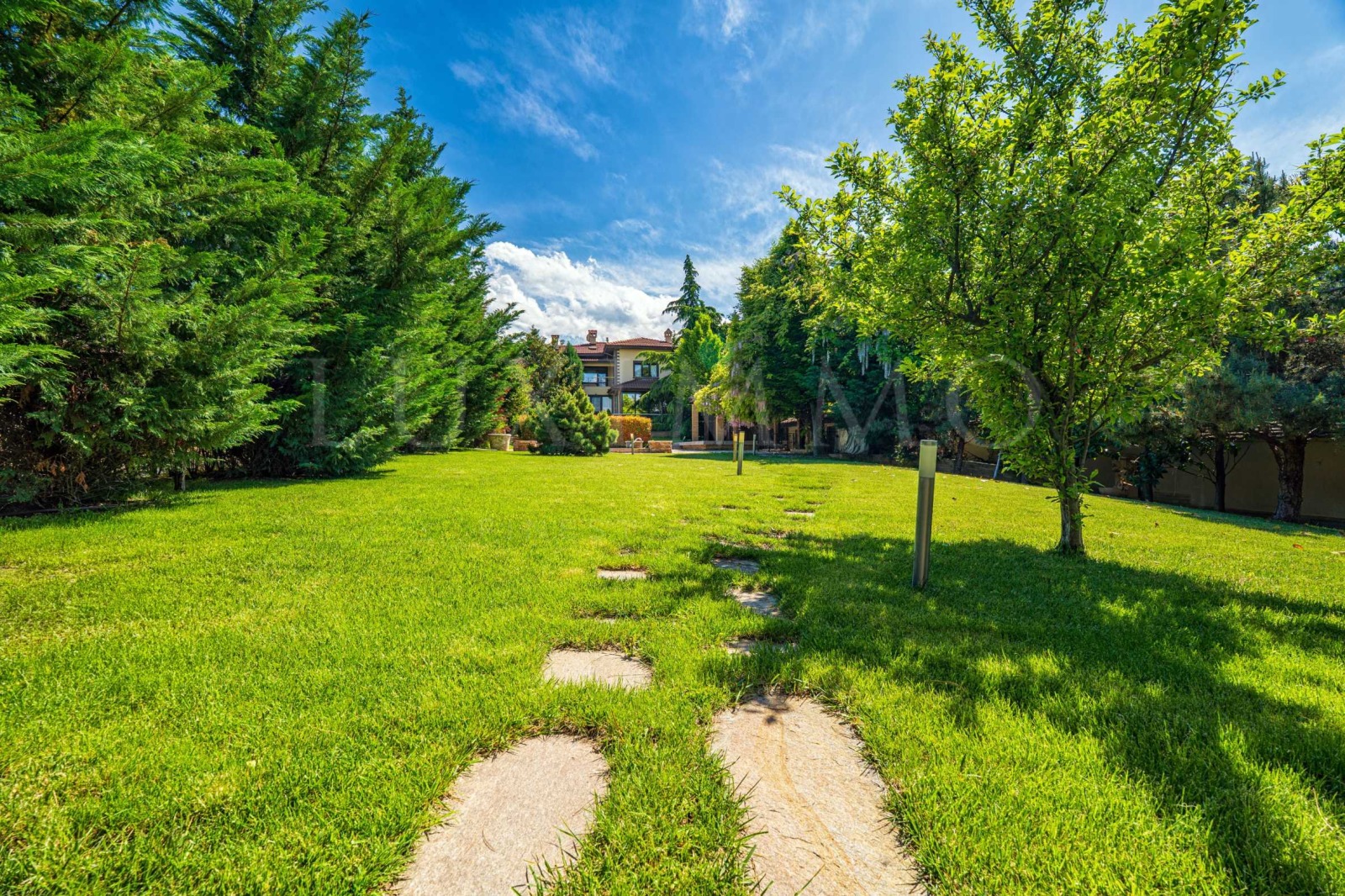 Продава КЪЩА, с. Белащица, област Пловдив, снимка 8 - Къщи - 54595494