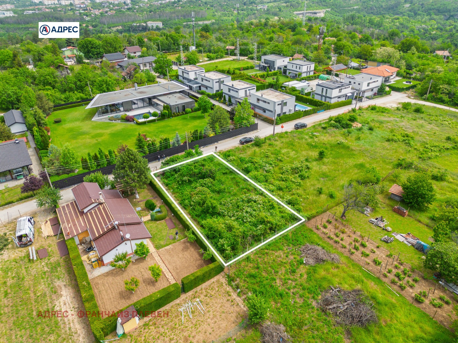 Продава ПАРЦЕЛ, гр. Плевен, м-т Плочата, снимка 3 - Парцели - 54590411