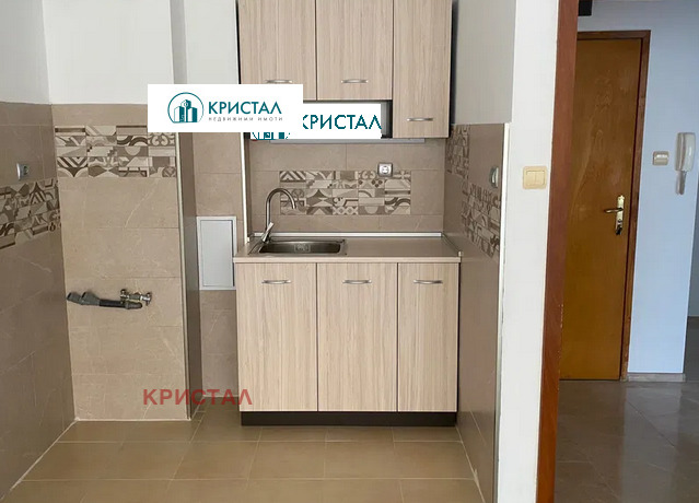 Продава  2-стаен град Пловдив , Кючук Париж , 63 кв.м | 14840704