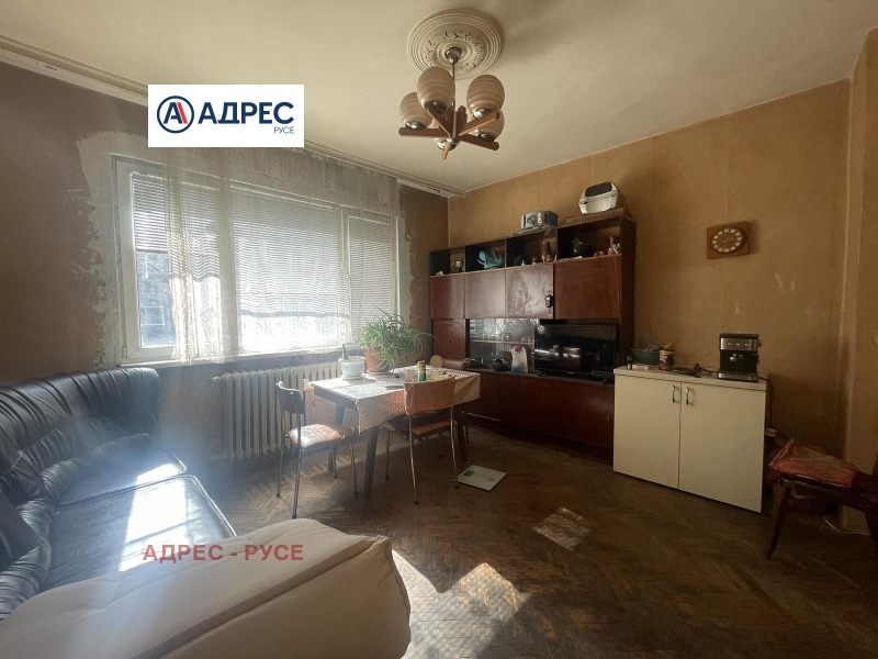 Продава  3-стаен град Русе , Алеи Възраждане , 68 кв.м | 76397042