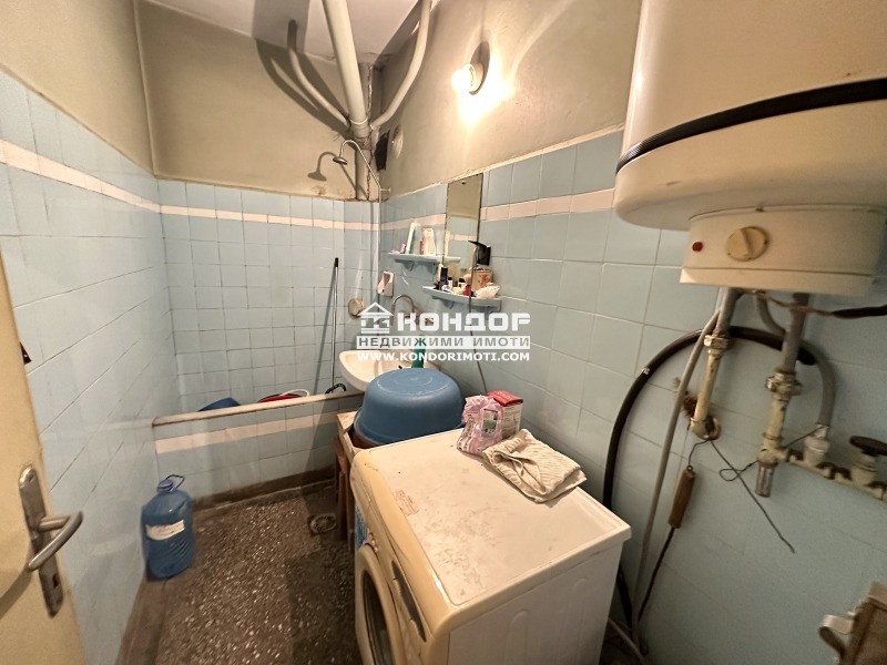 Zu verkaufen  3+ Schlafzimmer Plowdiw , Zentar , 126 qm | 26232407 - Bild [11]