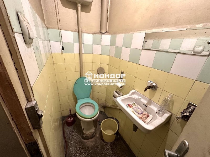 Zu verkaufen  3+ Schlafzimmer Plowdiw , Zentar , 126 qm | 26232407 - Bild [12]