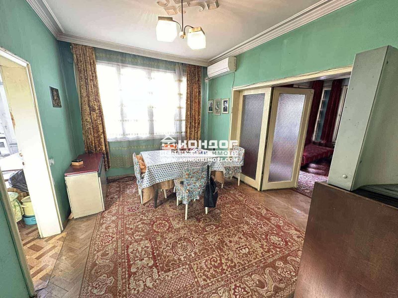 Zu verkaufen  3+ Schlafzimmer Plowdiw , Zentar , 126 qm | 26232407 - Bild [2]