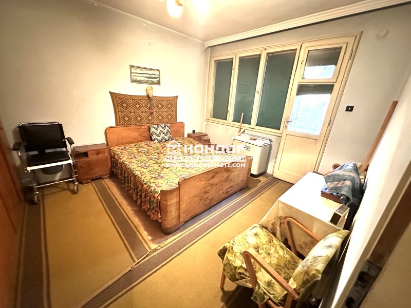 Zu verkaufen  3+ Schlafzimmer Plowdiw , Zentar , 126 qm | 26232407 - Bild [9]