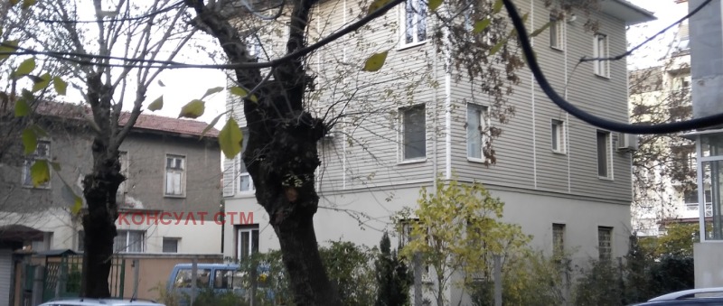 Продава ЕТАЖ ОТ КЪЩА, гр. София, Банишора