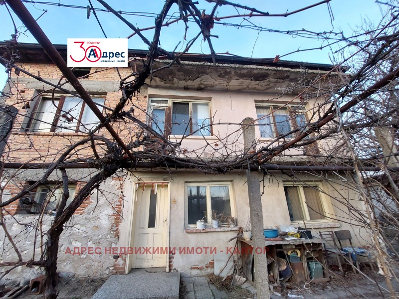 En venta  Casa región Pazardzhik , Malo Konare , 182 metros cuadrados | 94380680