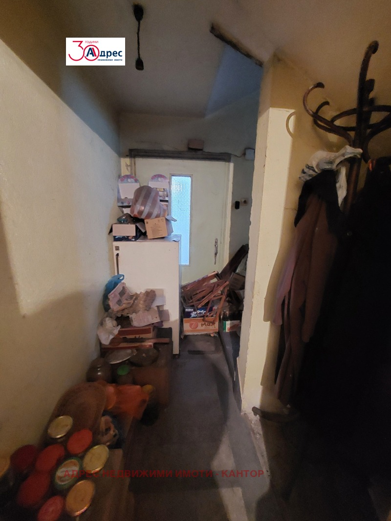 En venta  Casa región Pazardzhik , Malo Konare , 182 metros cuadrados | 94380680 - imagen [11]