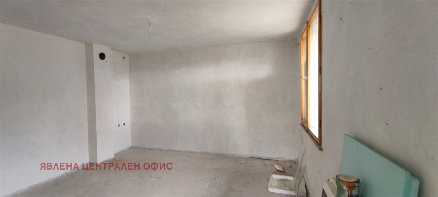 Продава КЪЩА, с. Слаковци, област Перник, снимка 3 - Къщи - 53797946