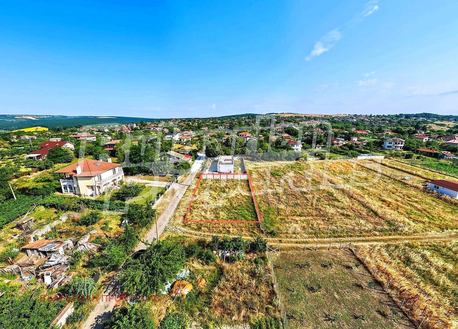 Продава ПАРЦЕЛ, с. Здравец, област Варна
