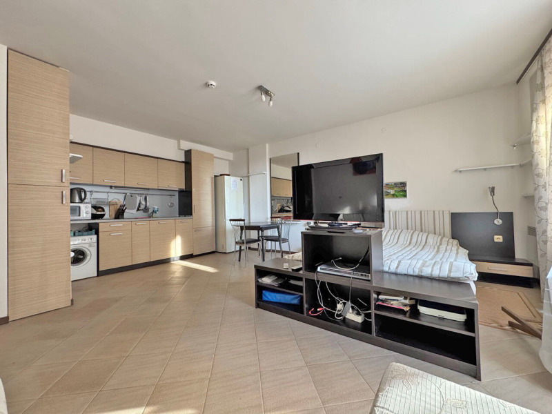 Продава  2-стаен, област Бургас, с. Кошарица • 89 000 EUR • ID 97223909 — holmes.bg - [1] 