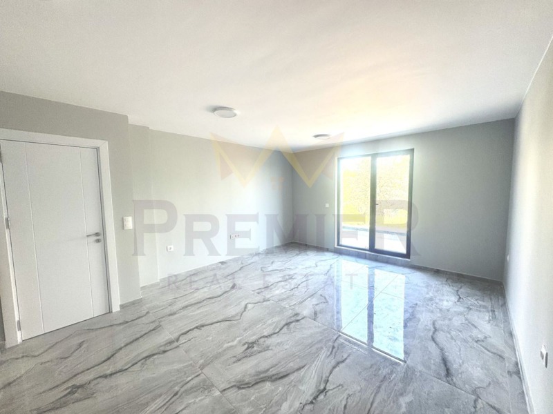 Продава  2-стаен град Варна , Владислав Варненчик 1 , 70 кв.м | 22087533