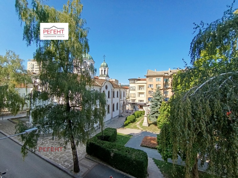 Продаја  2 спаваће собе Габрово , Центар , 130 м2 | 16964997 - слика [15]