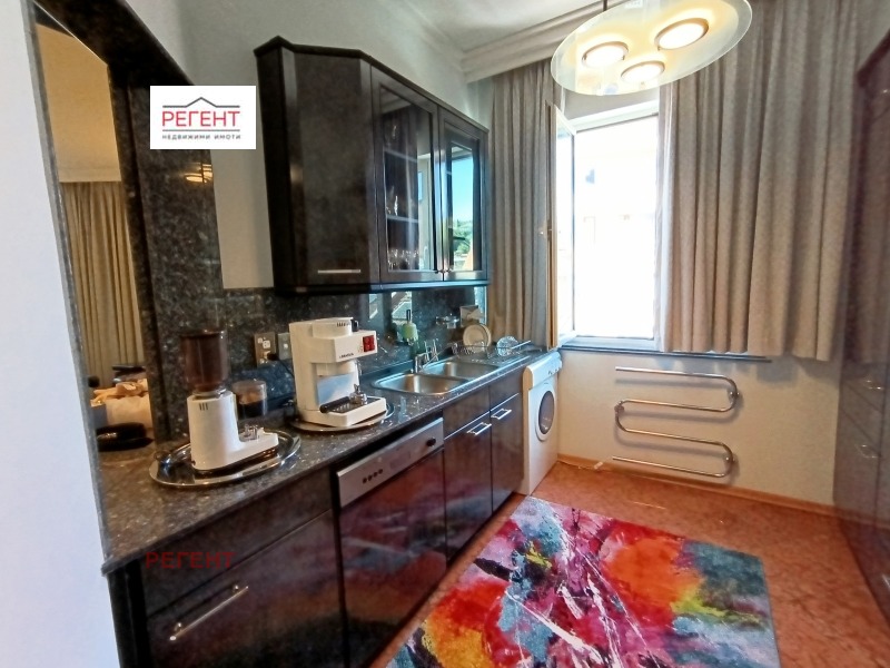 Продаја  2 спаваће собе Габрово , Центар , 130 м2 | 16964997 - слика [6]