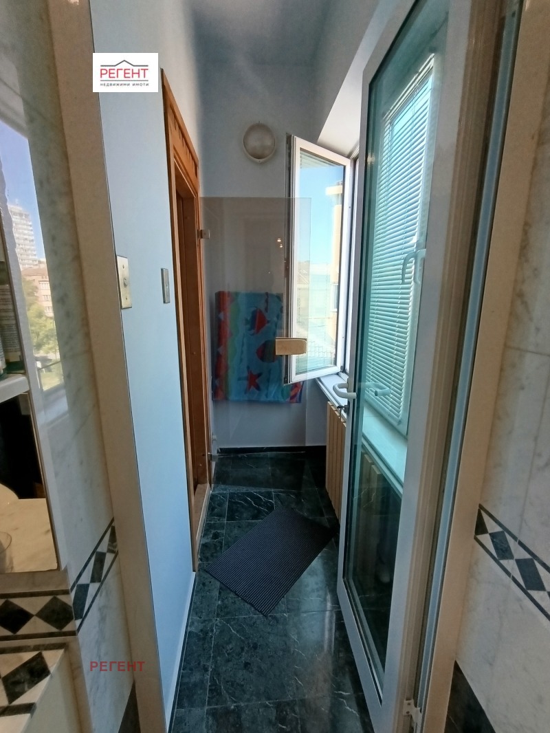 Продаја  2 спаваће собе Габрово , Центар , 130 м2 | 16964997 - слика [9]