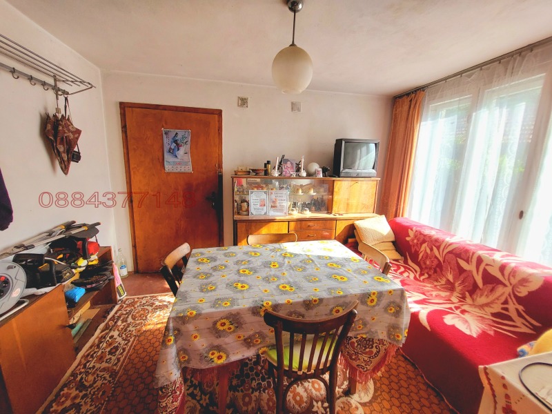 Продава КЪЩА, гр. Троян, област Ловеч, снимка 8 - Къщи - 52782356