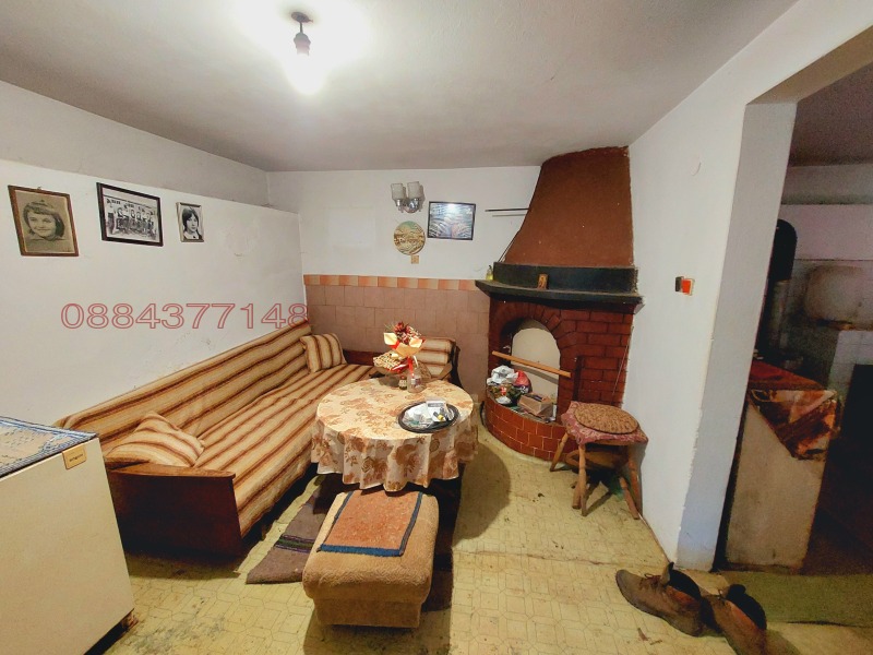 Продава КЪЩА, гр. Троян, област Ловеч, снимка 11 - Къщи - 52782356