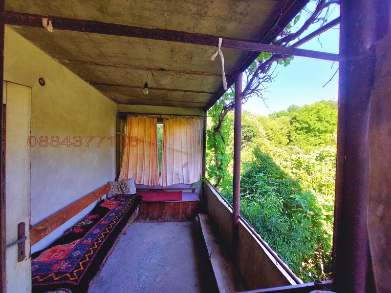 Продава КЪЩА, гр. Троян, област Ловеч, снимка 5 - Къщи - 52782356