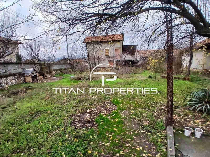 Продава КЪЩА, с. Златовръх, област Пловдив, снимка 4 - Къщи - 52732342