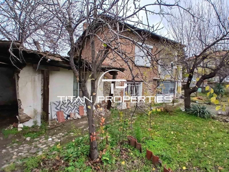 Продава КЪЩА, с. Златовръх, област Пловдив, снимка 2 - Къщи - 52732342