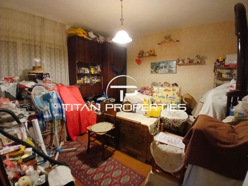 Продава КЪЩА, с. Златовръх, област Пловдив, снимка 9 - Къщи - 52732342