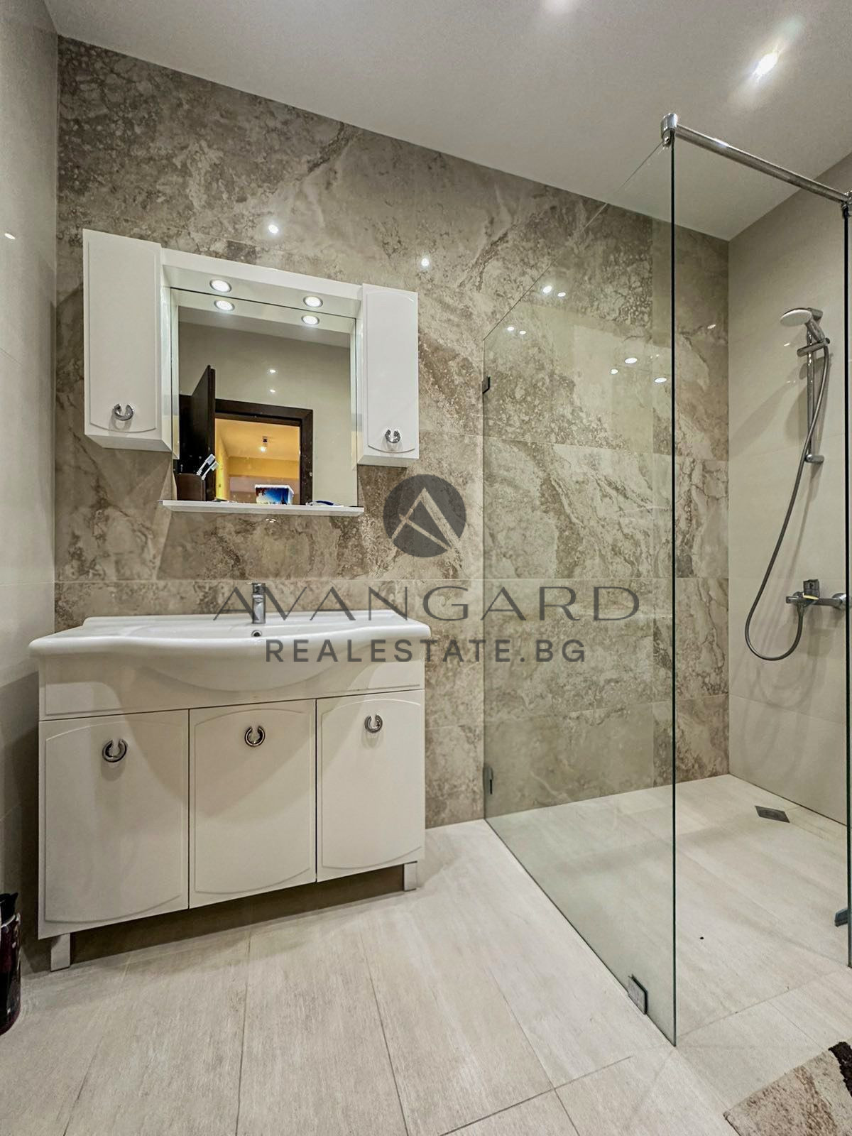 Продава 3-СТАЕН, гр. Пловдив, Кършияка, снимка 8 - Апартаменти - 54606681