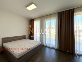 2 slaapkamers Briz, Varna 9