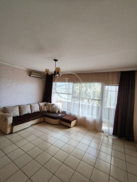 2 Schlafzimmer Kjutschuk Parisch, Plowdiw