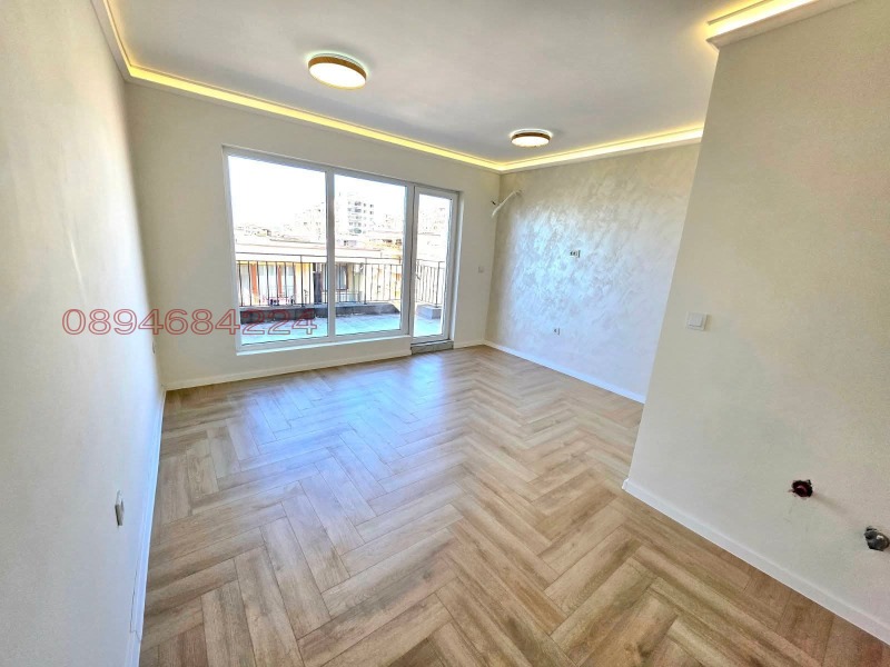 Продава  2-стаен град Варна , Владислав Варненчик 2 , 63 кв.м | 95372145