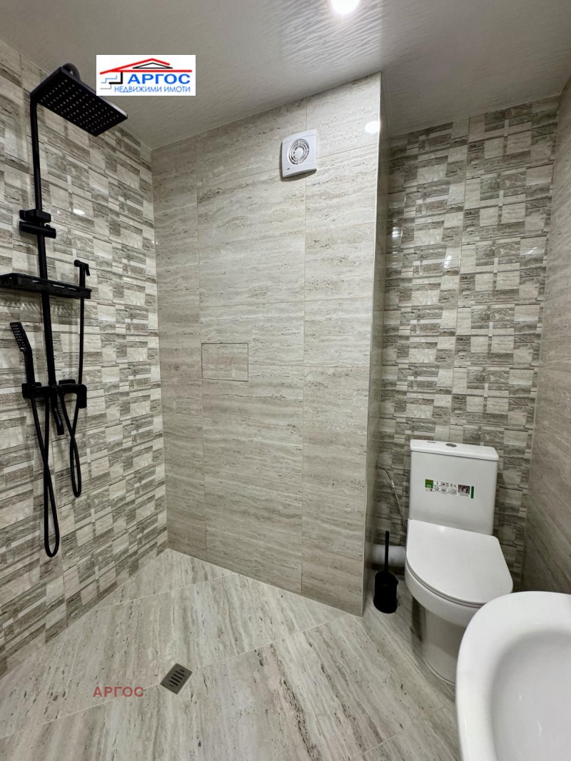 À venda  2 quartos Burgas , Vazrajdane , 65 m² | 67943698 - imagem [10]