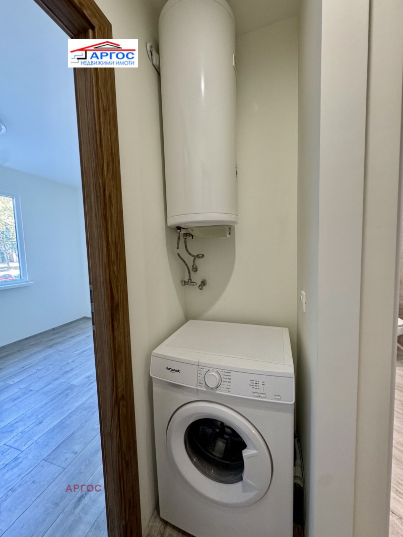 À venda  2 quartos Burgas , Vazrajdane , 65 m² | 67943698 - imagem [9]