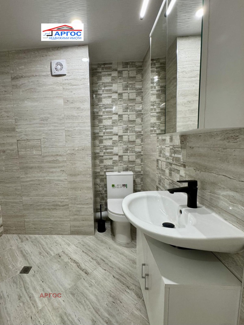 À venda  2 quartos Burgas , Vazrajdane , 65 m² | 67943698 - imagem [11]