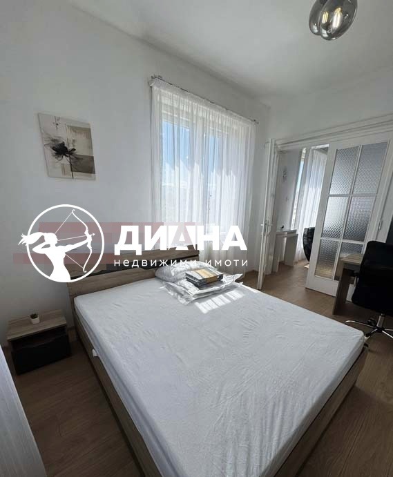 Продава 3-СТАЕН, гр. Пловдив, Център, снимка 6 - Апартаменти - 56503213