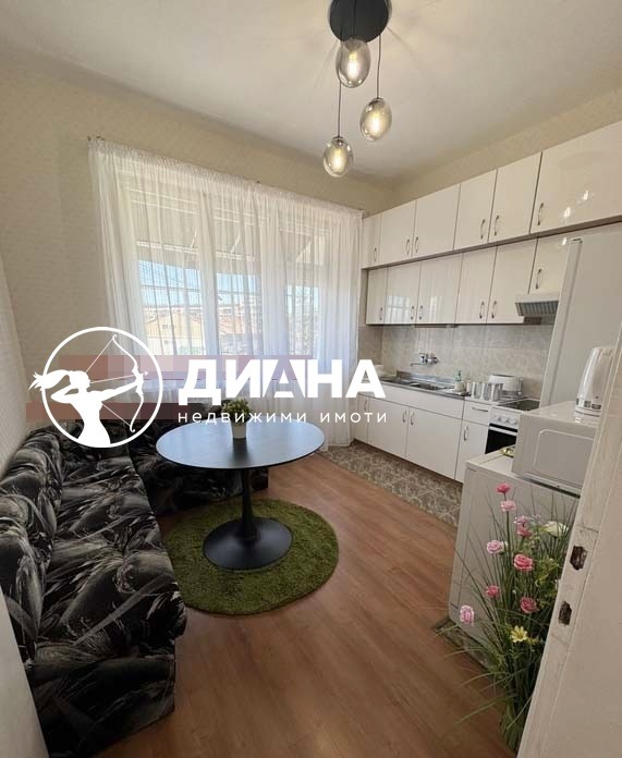 Продава 3-СТАЕН, гр. Пловдив, Център, снимка 3 - Апартаменти - 56503213