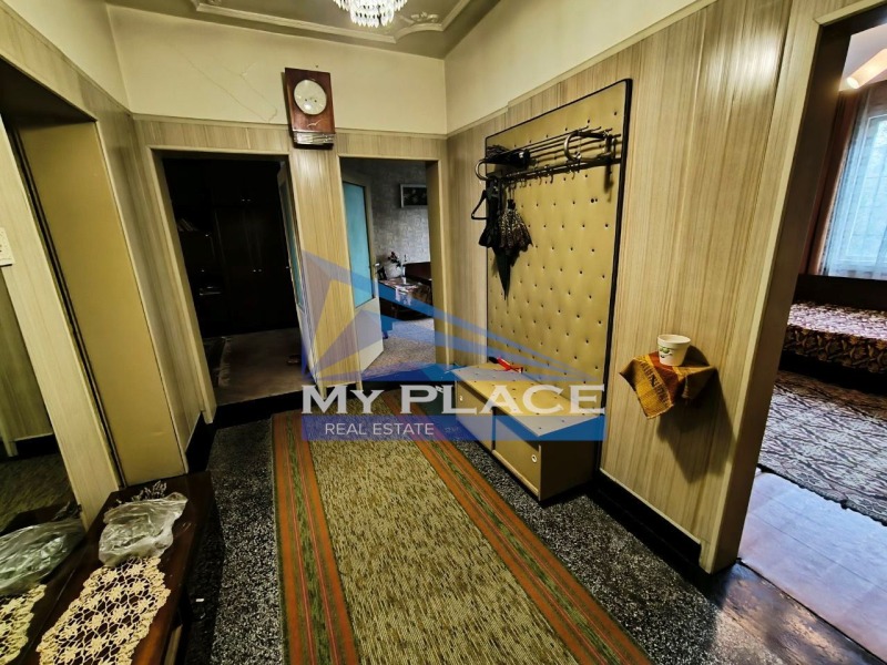 Продава 4-СТАЕН, гр. Шумен, Болницата, снимка 9 - Апартаменти - 52375567