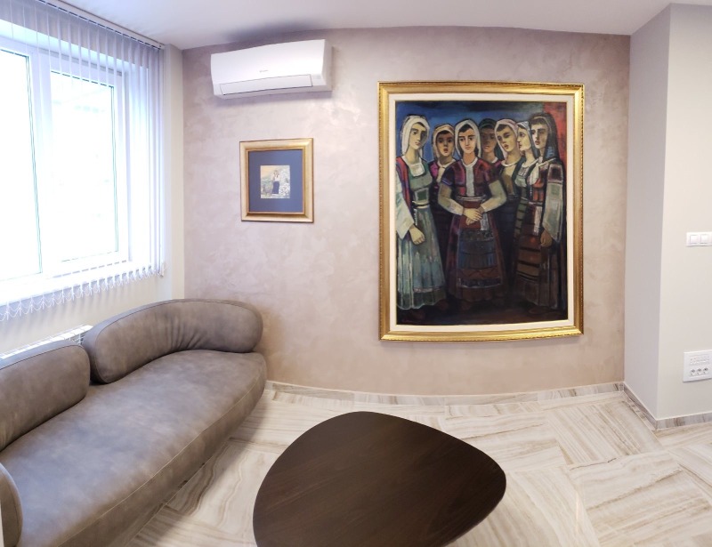 Til salg  Kontor Sofia , Lozenets , 211 kvm | 70161599 - billede [2]