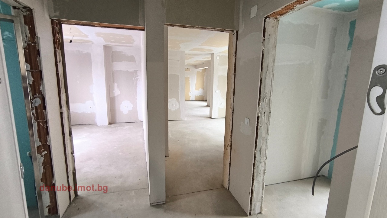 Продава 3-СТАЕН, гр. Русе, Център