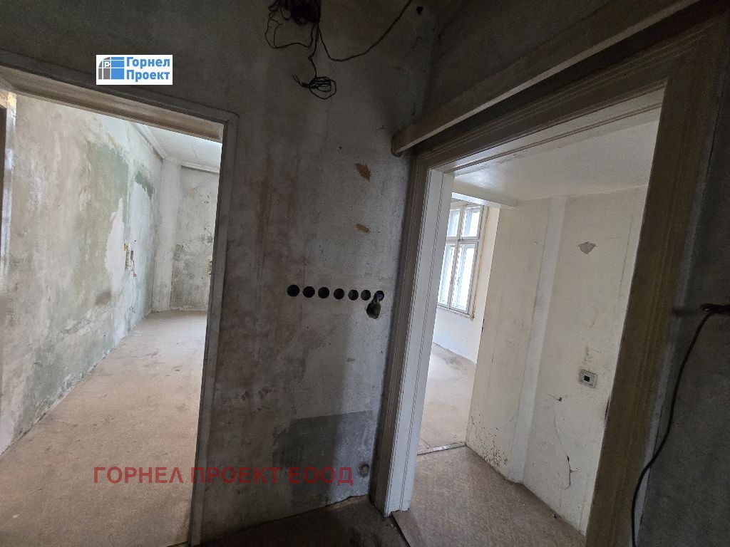 Продава КЪЩА, гр. София, Яворов, снимка 15 - Къщи - 54040220