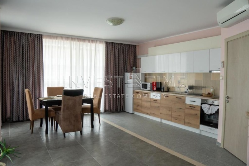 Продава 3-СТАЕН в област Добрич, с. Кранево - 139 кв.м / 146 000 € » 285 551.18 лв., ЕКИПЪТ ИНВЕСТ ТАЙМ