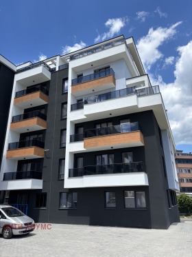 Продава многостаен град Кърджали Възрожденци - [1] 