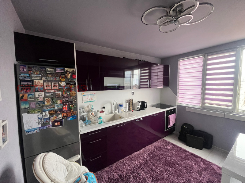 Продава 2-СТАЕН, гр. Благоевград, Широк център