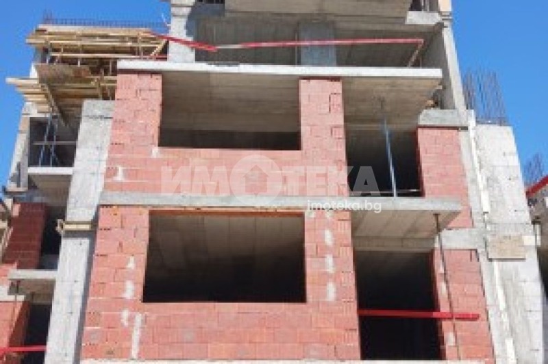 Na prodej  2 ložnice Sofia , Banišora , 96 m2 | 23139543 - obraz [5]