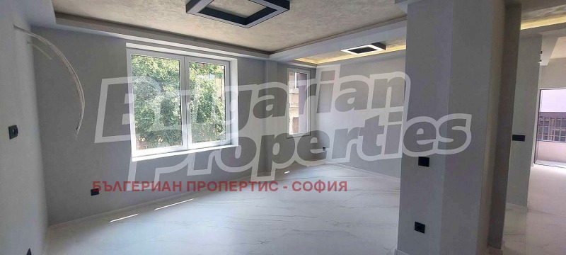 Na prodej  2 ložnice Sofia , Centar , 77 m2 | 55541483 - obraz [3]