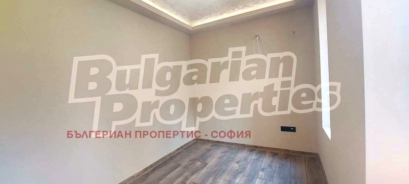 Na prodej  2 ložnice Sofia , Centar , 77 m2 | 55541483 - obraz [8]