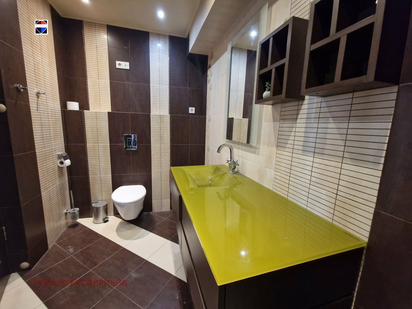Продава 3-СТАЕН, гр. Пловдив, Кючук Париж, снимка 9 - Апартаменти - 56130301