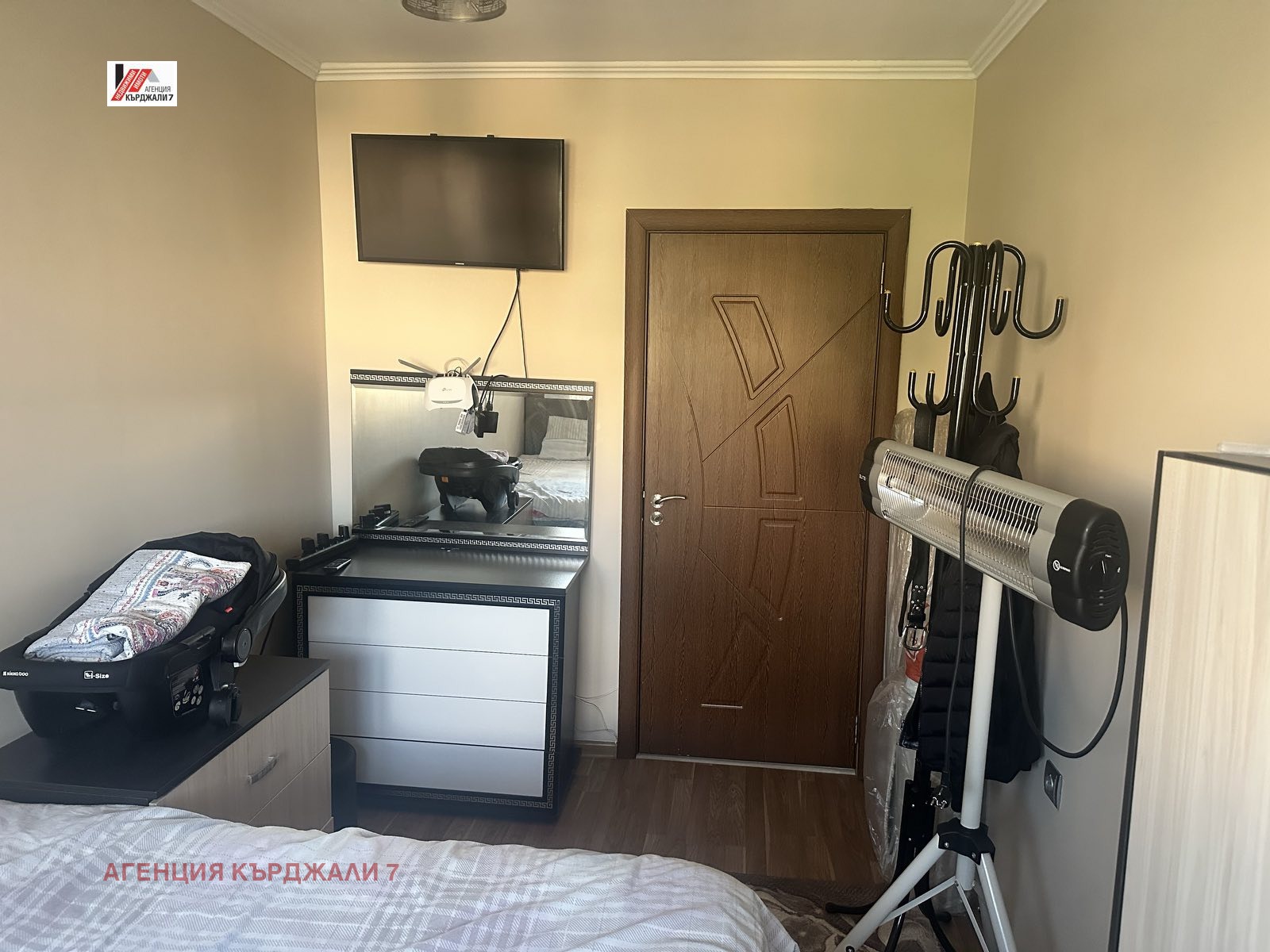 Продава МНОГОСТАЕН, гр. Кърджали, Възрожденци, снимка 13 - Апартаменти - 55463926
