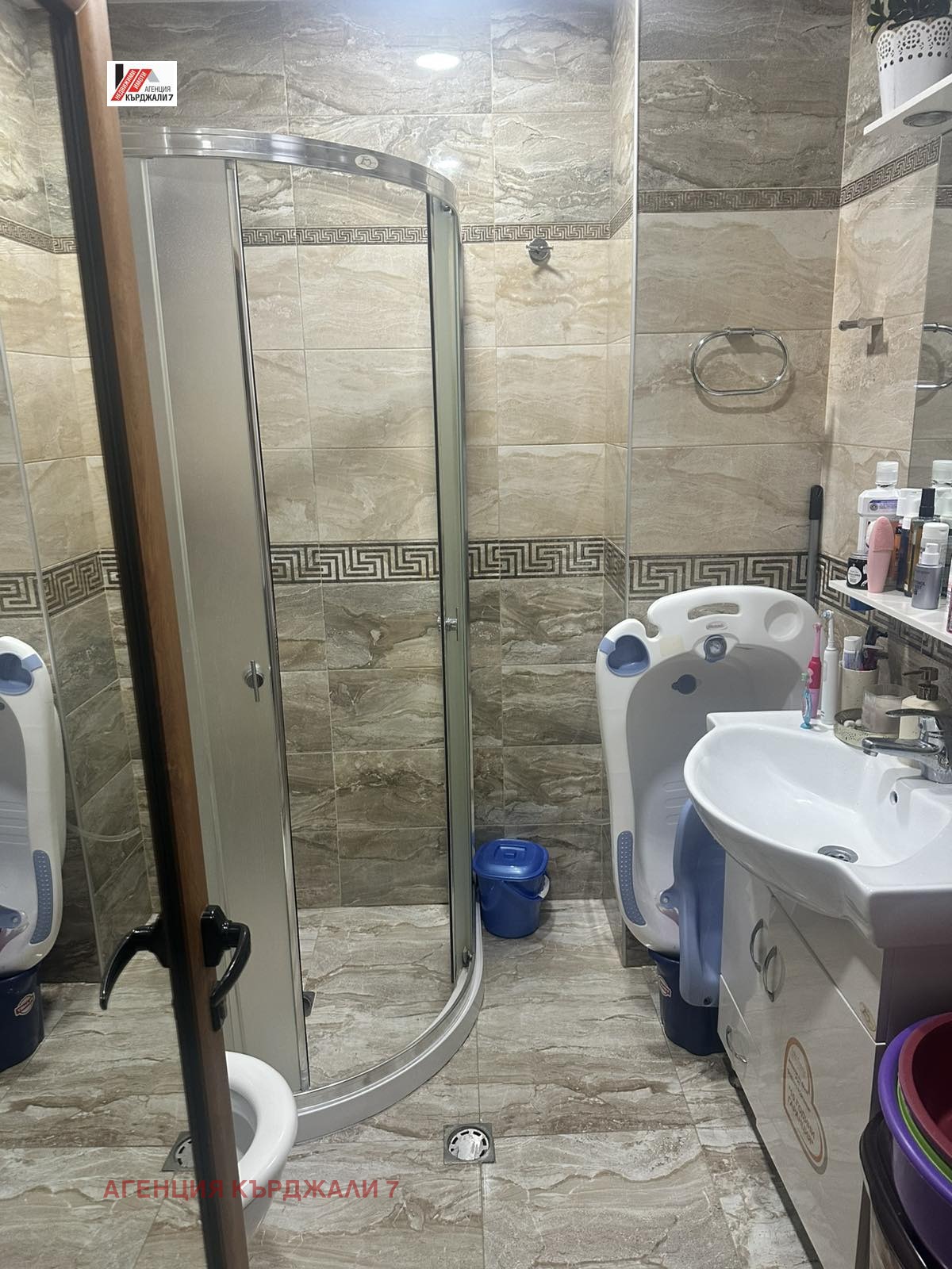 Продава МНОГОСТАЕН, гр. Кърджали, Възрожденци, снимка 14 - Апартаменти - 55463926
